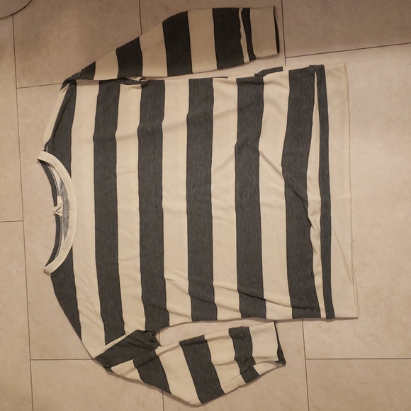 Small Long Sleeve Stripe Shirt - Picture 1 of 4
